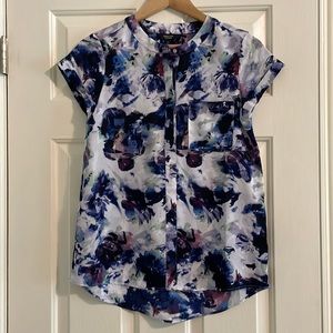 Simply vera - vera Wang blouse blue floral